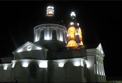 Подсветку для храмов, церквей и мечетей